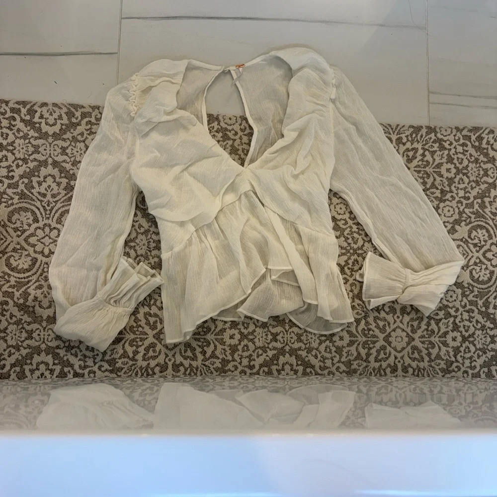 Free People White Ruffle V-Neck Peplum Blouse